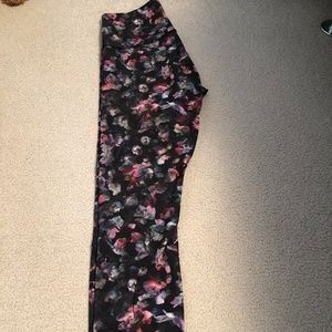 Lululemon Wunder Under Luxtreme